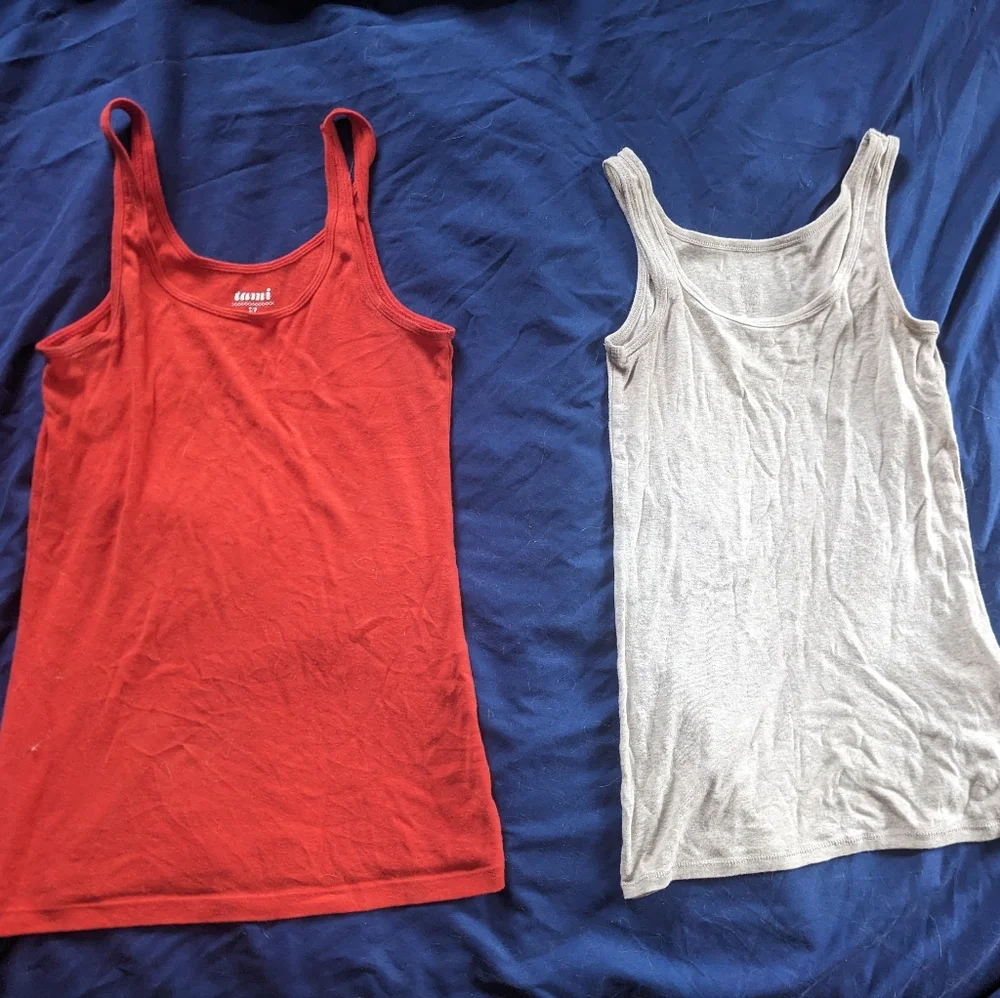 Tank tops - Picture 1 of 5